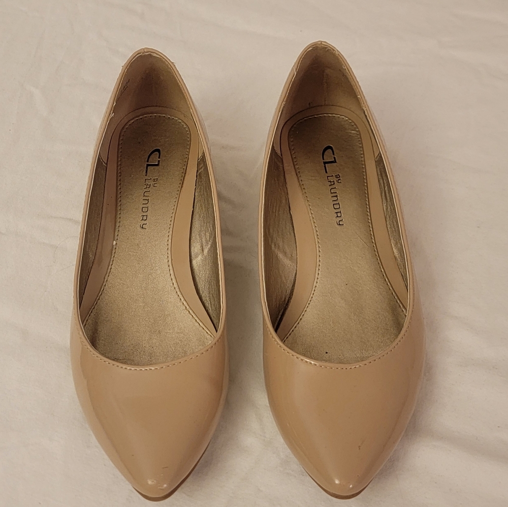 CL by Laundry Neutral Flats